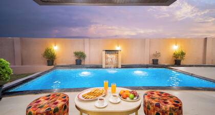 VILLA CREDENCE - 4 Bedroom Villa with Private Swimming Pool in Panchgani