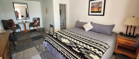 Superior Room, 1 King Bed