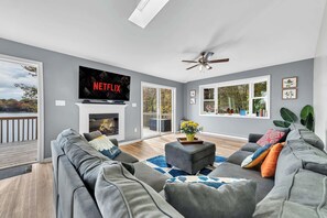 TV, fireplace, video games, offices