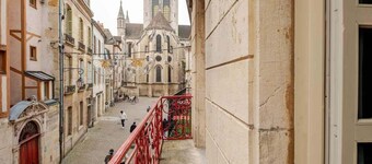 Owl Prestige, The heart of Dijon (3 stars)