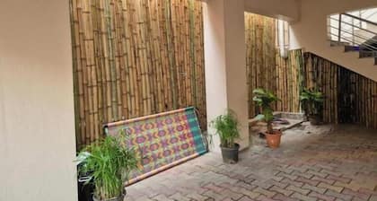 Cozy apartment in enjoyable Dindigul with AC/ Mymoon service apartment