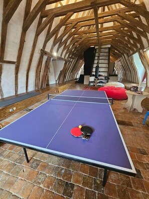 Spielezimmer