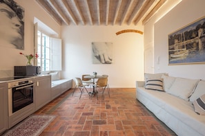 Family Apartment, 1 Double Bed with Sofa bed, Kitchen | Living area