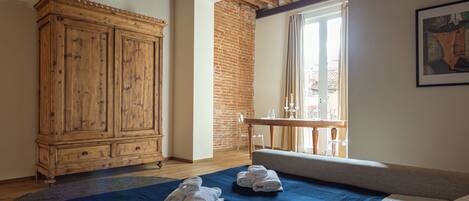 Suite Studio Supérieure, 1 grand lit, cuisine, vue ville