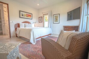 Silitysrauta/-lauta, Wi-Fi, vuodevaatteet