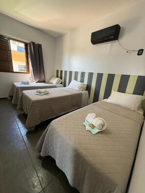 Standard-Dreibettzimmer