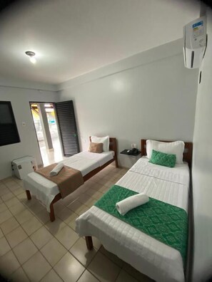 Twin Room | Free WiFi, bed sheets - Pousada Aguas Quentes (Barra do Garcas)