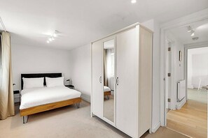 2 chambres, fer et planche à repasser, Wi-Fi