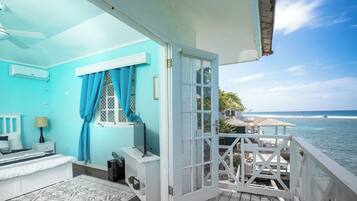 5 chambres, fer et planche à repasser, Wi-Fi, draps fournis