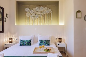 6 dormitorios, caja fuerte, tabla de planchar con plancha