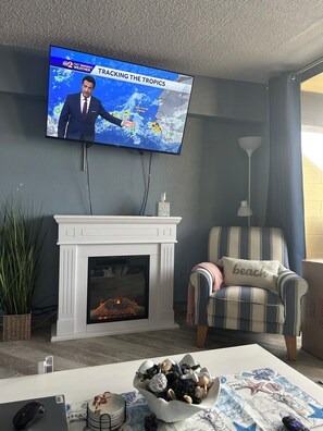 TV connectée, cheminée