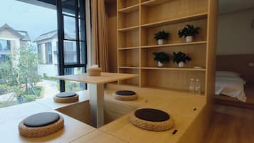 Family Suite, Courtyard View | 3 bedrooms, Egyptian cotton sheets, premium bedding, down duvets