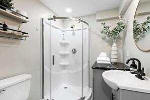 Unclassified image, 2 of 15, button