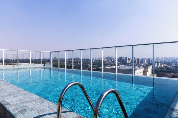 Outdoor pool - Apt vista incrivel piscina e academia (São Paulo)