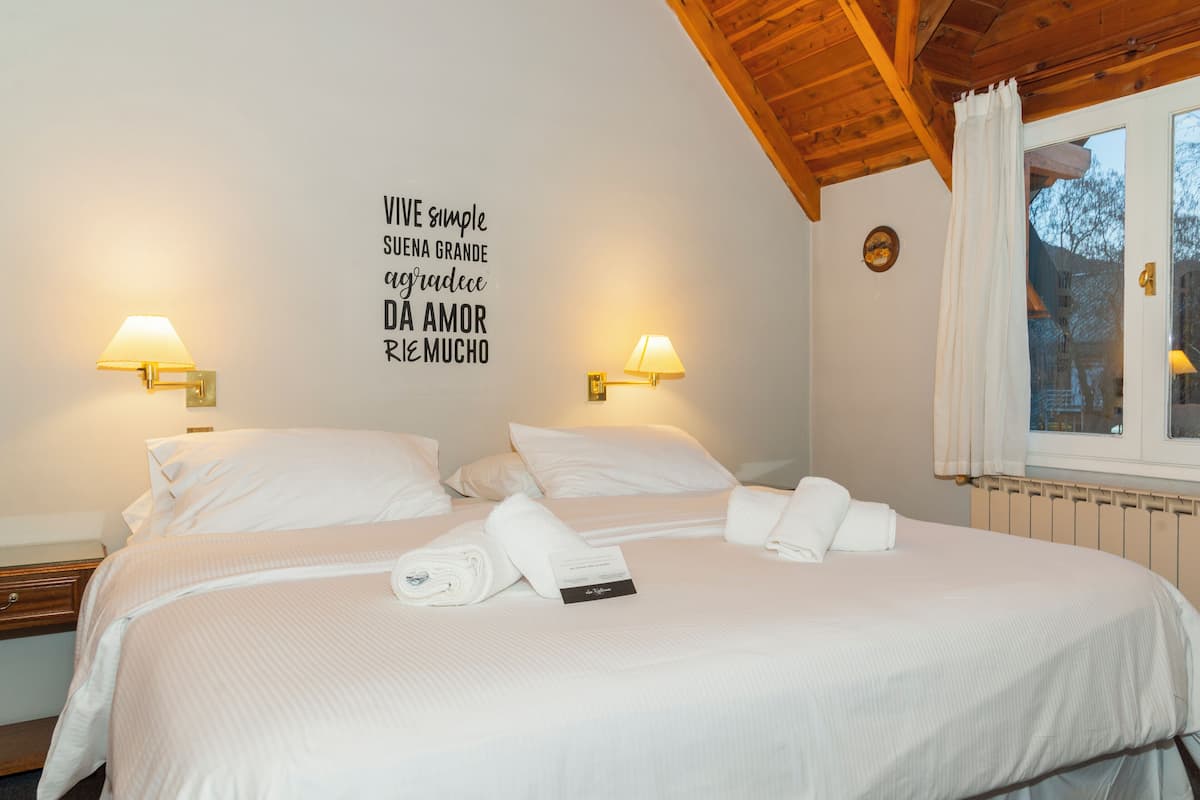 Apartment | In-room safe, blackout drapes, free WiFi, bed sheets