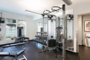 Fitness facility - *2/2-Conv Center Ocean View Lux Suite 3 Balconies* (Long Beach)