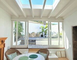 Dining - CASA MALENA, Seafront with Private Pool (Las Aguas)