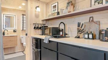 Fridge, microwave, coffee/tea maker, electric kettle