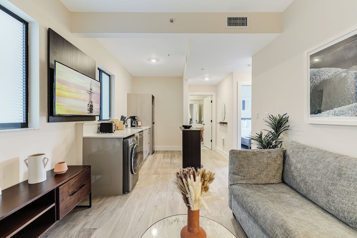4 bedrooms, laptop workspace, free WiFi