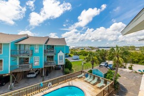 Pool - The Sands 101. Enjoy Your Ideal Gulf Shores Escape! (Gulf Shores)