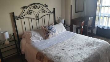 2 bedrooms, premium bedding, individually decorated