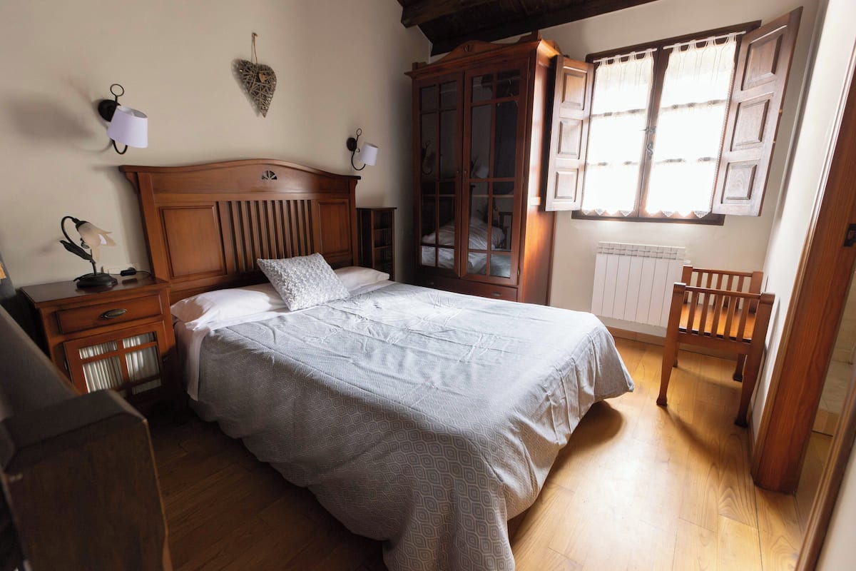 Appartement Confort | 2 chambres, literie de qualité supérieure, décoration personnalisée