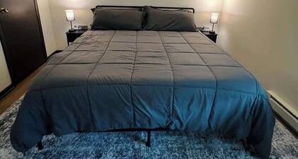 1 Bedroom - 1220 Canterbury Ct