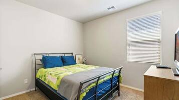 1 Schlafzimmer, WLAN, Bettwäsche