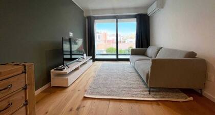 Exclusive apartment on the Rambla with city view