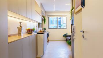 Apartment | Private kitchen | Cookware/dishes/utensils