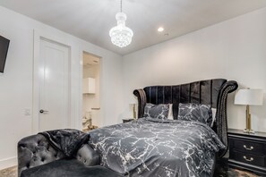 3 Schlafzimmer, Bügeleisen/Bügelbrett, WLAN, Bettwäsche