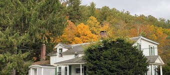 1789 Shaker Farmhouse in Berkshires/Hudson Valley