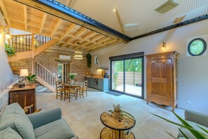 Interior - La Bergerie des 2 Tilleuls - Maison avec jacuzzi (Marcy-sous-Marle)