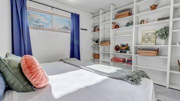 5 makuuhuonetta, silitysrauta/-lauta, vauvan matkasänky, ilmainen Wi-Fi