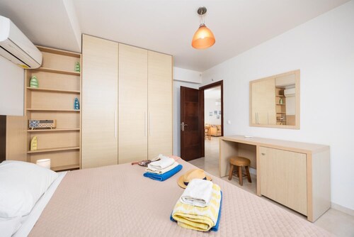 Villa Blue Wave Tessera