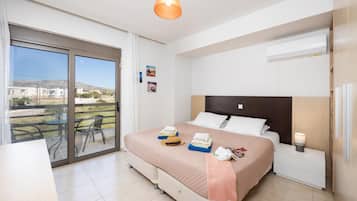 4 chambres, fer et planche à repasser, Wi-Fi, draps fournis