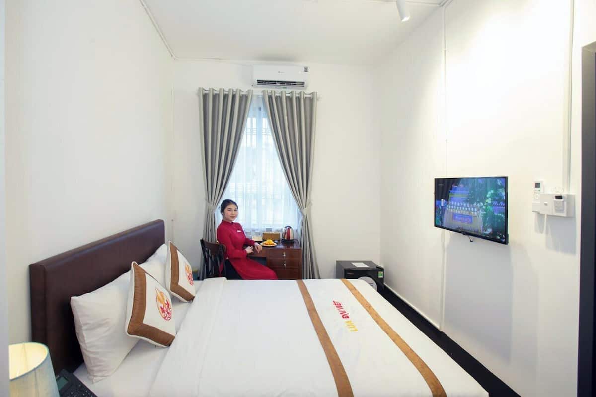 เครื่องนอนระดับพรีเมียม, มินิบาร์, Wi-Fi ฟรี, ผ้าปูที่นอน