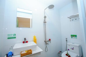 Luxe beddengoed, een minibar, gratis wifi, beddengoed