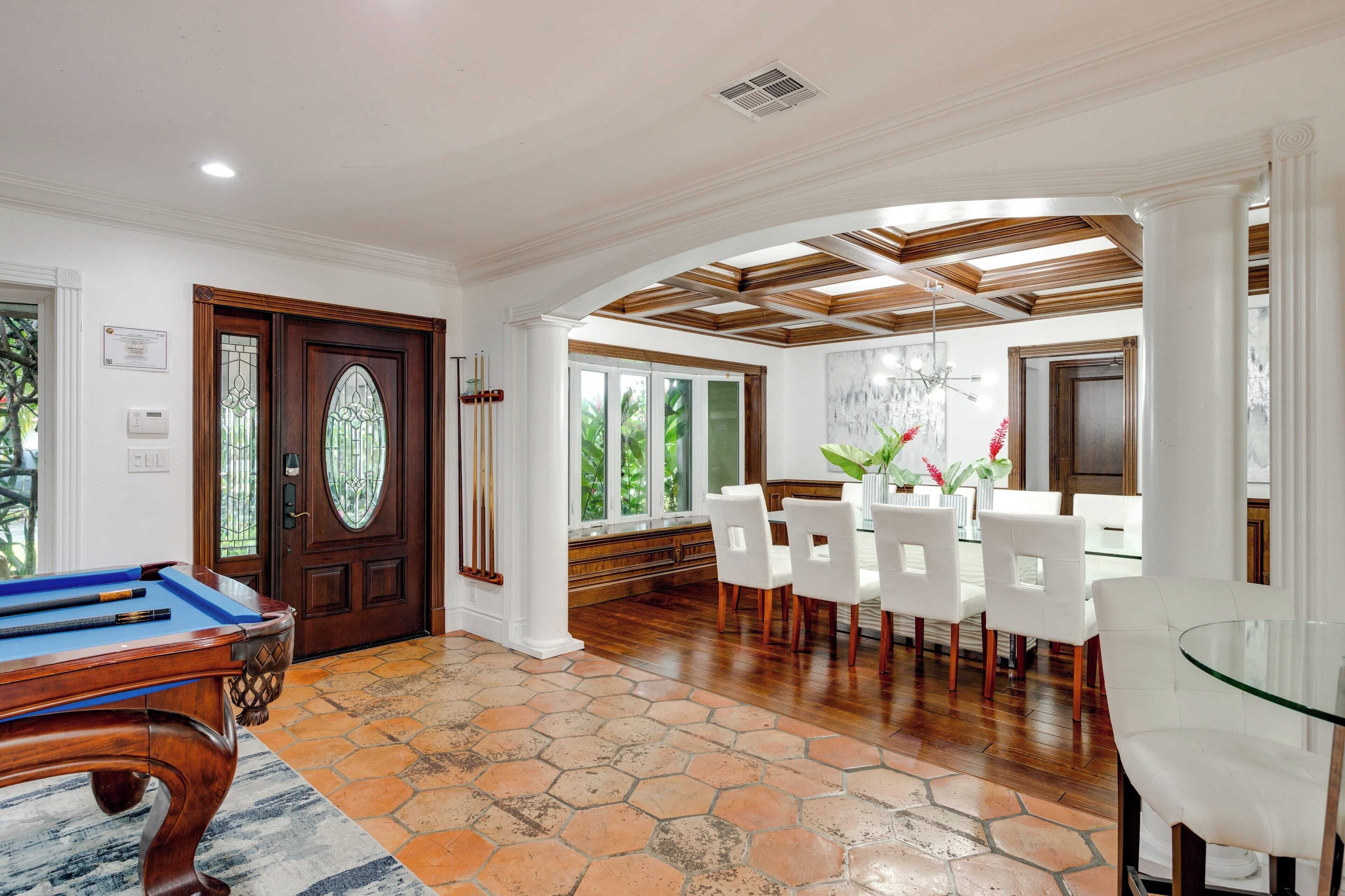 Casa (5 Bedrooms) | Parte interna