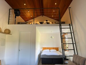 2 bedrooms, WiFi, bed sheets - Charming Loft in Secretário/Itaipava (Pedro do Rio)