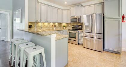 < 1 Mi to Beach - Home w/ Deck & Yard in Waveland!