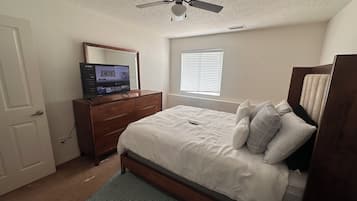 3 bedrooms, iron/ironing board, WiFi, bed sheets