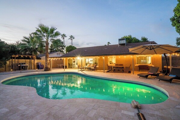 Pool - Backyard Paradise in Chandler (Chandler)
