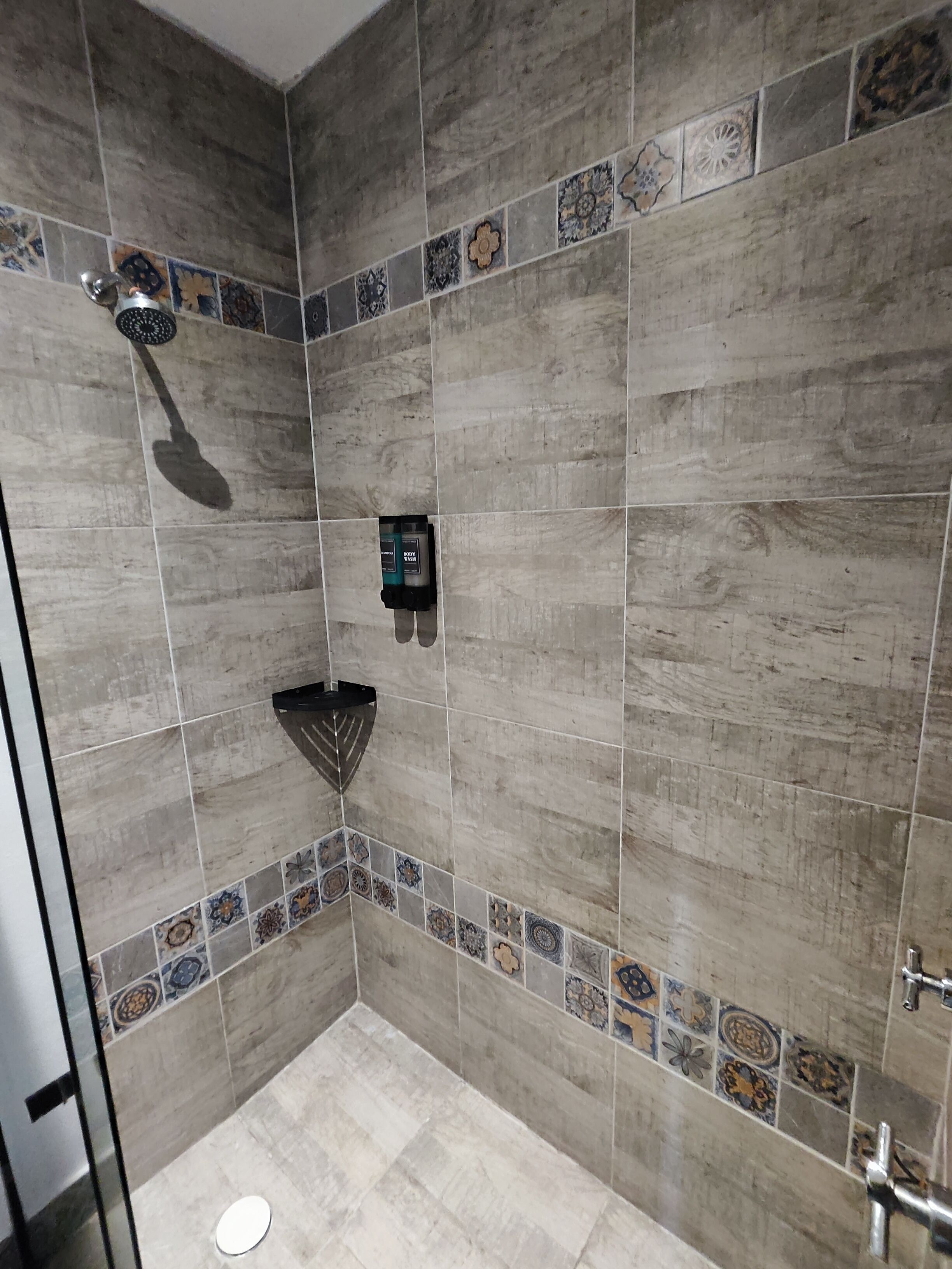 Business Room, Courtyard View | Bathroom