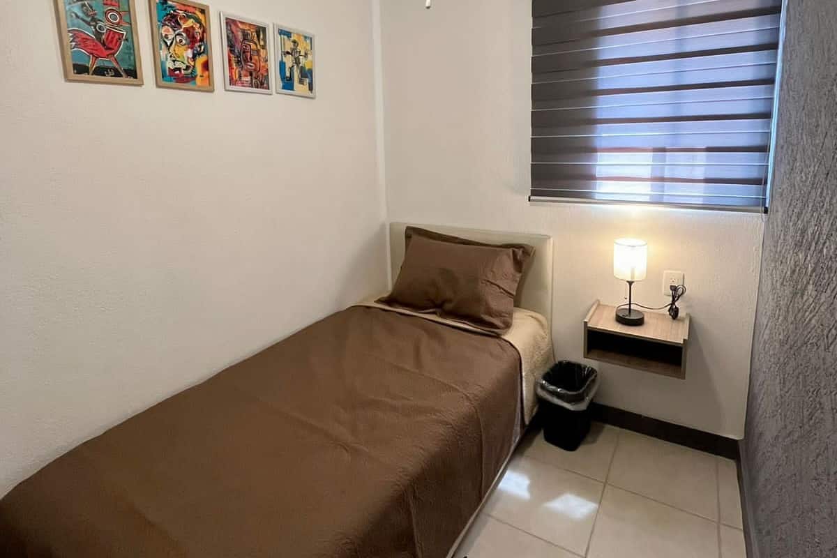 City Room, 1 Single Bed, Shared Bathroom