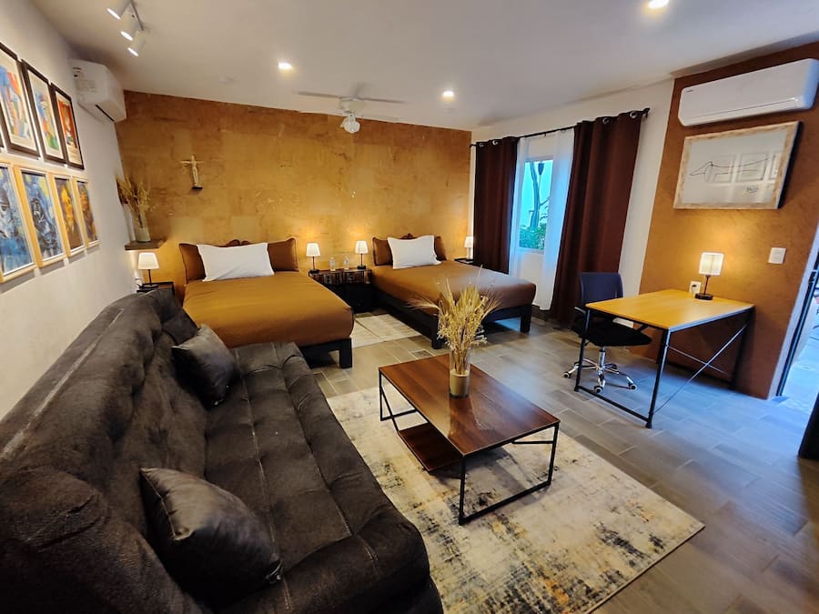 Kamar Royal, difabel mobilitas, Bebas Asap Rokok | Setrika/meja setrika, Wi-Fi gratis, dan seprai linen