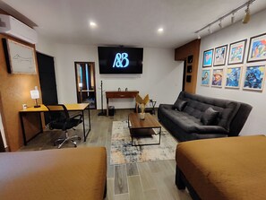 Royal Room, Mobility Accessible, Non Smoking