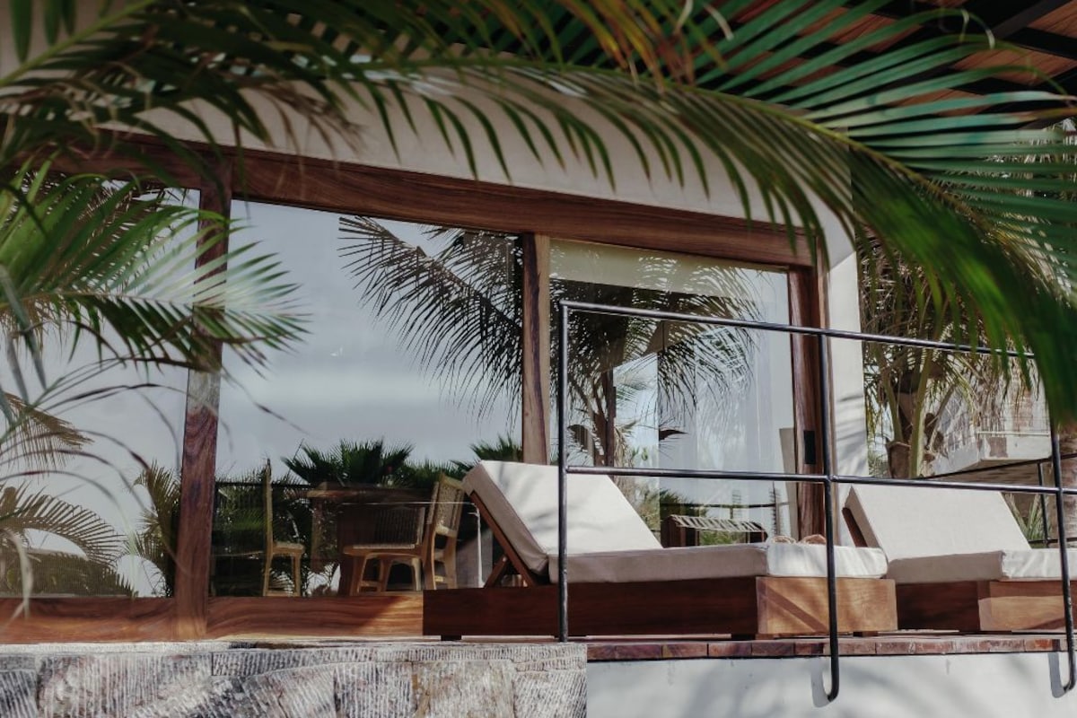 Suite, 2 Bedrooms, Courtyard Area | Desk, laptop workspace, WiFi (free), individually decorated