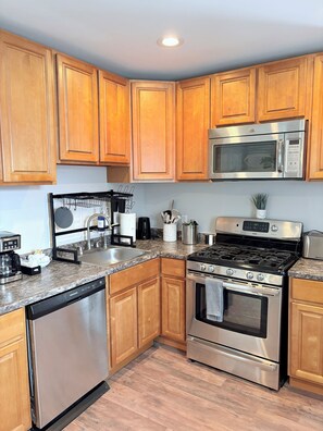 Fridge, microwave, oven, stovetop - Spacious 6-BR Beach Retreat off AC Boardwalk! (Atlantic City)