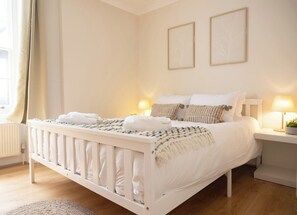 2 Schlafzimmer, Bügeleisen/Bügelbrett, WLAN, Bettwäsche